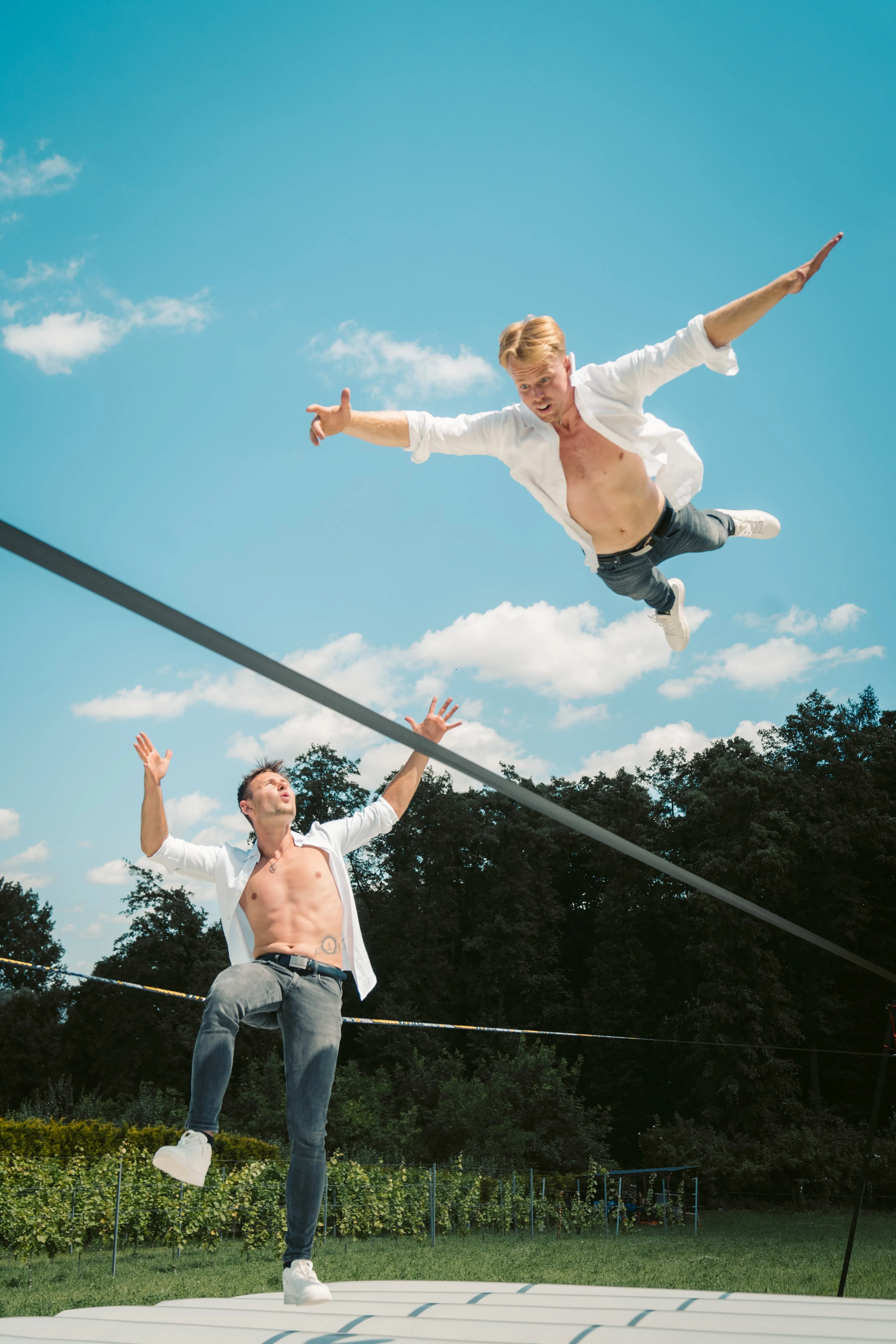 Moritz Purer bei einer Slackline Show
